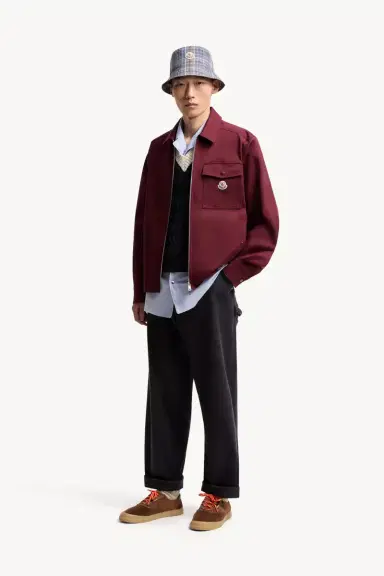 Moncler Cargo Cotton Blend Gabardine Pants | Thumbnail 2 Moncler Cargo Cotton Blend Gabardine Pants | Thumbnail 2