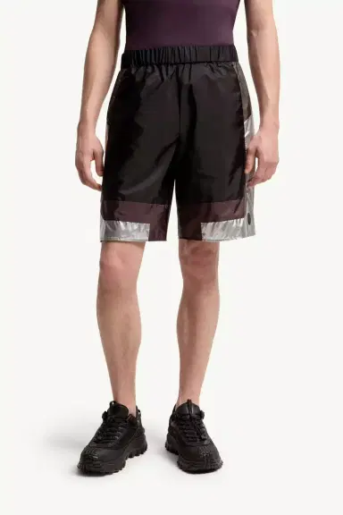 Moncler Geometric Pattern Shorts | Thumbnail 5 Moncler Geometric Pattern Shorts | Thumbnail 5