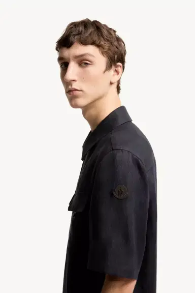 Moncler Linen Twill Short Sleeve Zip-up Shirt | Thumbnail 4 Moncler Linen Twill Short Sleeve Zip-up Shirt | Thumbnail 4