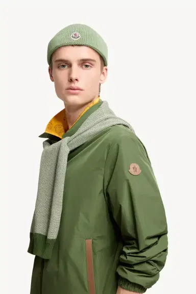 Moncler Cotton Tricot Beanie | Thumbnail 3 Moncler Cotton Tricot Beanie | Thumbnail 3
