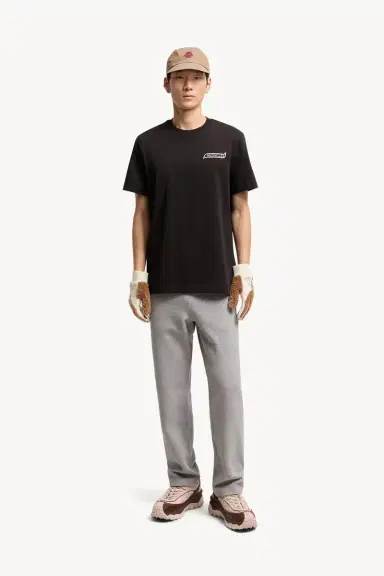 Moncler Logo Cotton T-shirt | Thumbnail 2 Moncler Logo Cotton T-shirt | Thumbnail 2