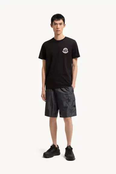 Moncler Logo Cotton Jersey T-shirt | Thumbnail 2 Moncler Logo Cotton Jersey T-shirt | Thumbnail 2