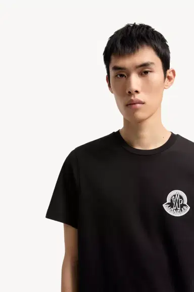 Moncler Logo Cotton Jersey T-shirt | Thumbnail 6 Moncler Logo Cotton Jersey T-shirt | Thumbnail 6