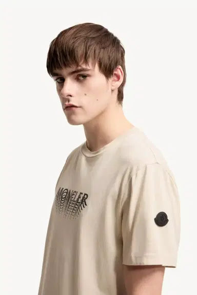 Moncler Logo Cotton Jersey T-shirt | Thumbnail 4 Moncler Logo Cotton Jersey T-shirt | Thumbnail 4