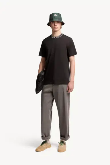 Moncler Logo-trimmed Cotton T-shirt | Thumbnail 3 Moncler Logo-trimmed Cotton T-shirt | Thumbnail 3