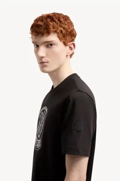 Moncler Sketch Embroidered Logo Cotton T-shirt | Thumbnail 4 Moncler Sketch Embroidered Logo Cotton T-shirt | Thumbnail 4