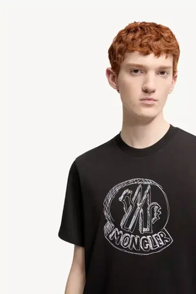 Moncler Sketch Embroidered Logo Cotton T-shirt | Thumbnail 7 Moncler Sketch Embroidered Logo Cotton T-shirt | Thumbnail 7