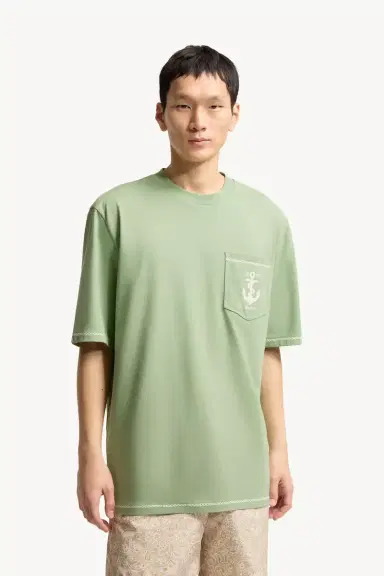 Moncler Embroidered Anchor Cotton T-shirt | Thumbnail 5 Moncler Embroidered Anchor Cotton T-shirt | Thumbnail 5
