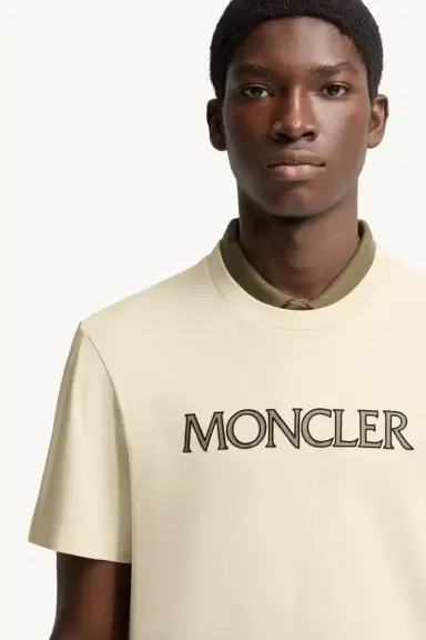 Moncler Logo Print Cotton T-shirt | Thumbnail 7 Moncler Logo Print Cotton T-shirt | Thumbnail 7
