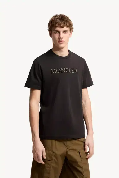 Moncler Logo Print Cotton T-shirt | Thumbnail 4 Moncler Logo Print Cotton T-shirt | Thumbnail 4