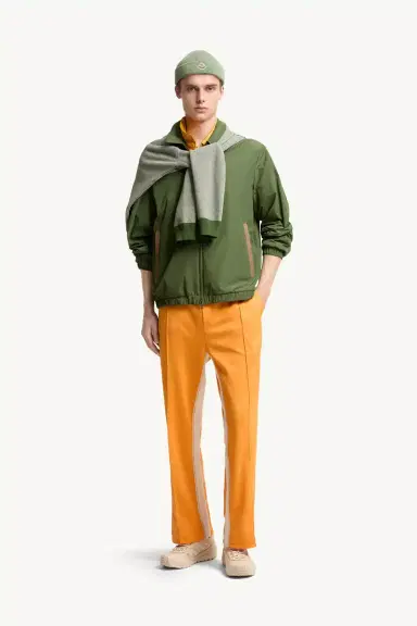Moncler Topstitched Sweatpants | Thumbnail 3 Moncler Topstitched Sweatpants | Thumbnail 3