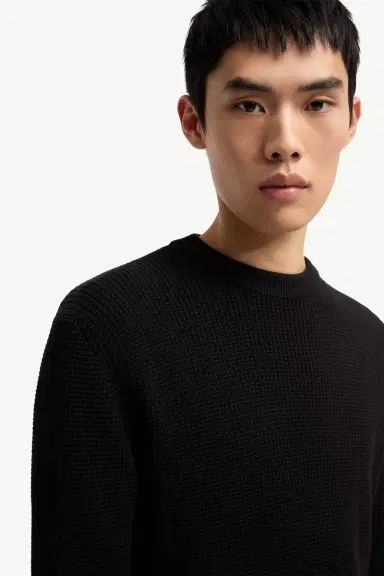 Moncler Logo Wool Sweater | Thumbnail 7 Moncler Logo Wool Sweater | Thumbnail 7