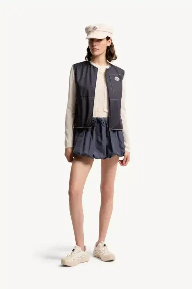 Moncler Alshain Vest | Thumbnail 3 Moncler Alshain Vest | Thumbnail 3