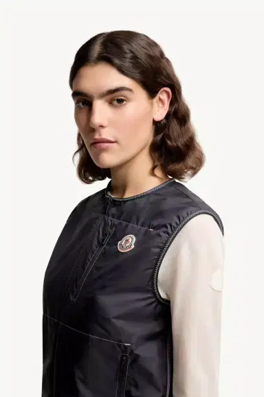 Moncler Alshain Vest | Thumbnail 4 Moncler Alshain Vest | Thumbnail 4