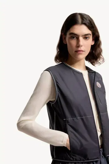 Moncler Alshain Vest | Thumbnail 7 Moncler Alshain Vest | Thumbnail 7