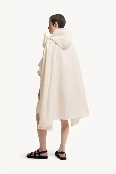 Moncler Lightweight Taffeta Cape | Thumbnail 6 Moncler Lightweight Taffeta Cape | Thumbnail 6