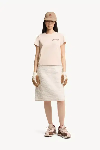 Moncler Logo Cotton T-shirt | Thumbnail 2 Moncler Logo Cotton T-shirt | Thumbnail 2
