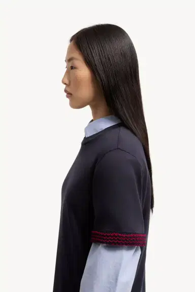 Moncler Crochet-trimmed Cotton Logo T-shirt | Thumbnail 4 Moncler Crochet-trimmed Cotton Logo T-shirt | Thumbnail 4