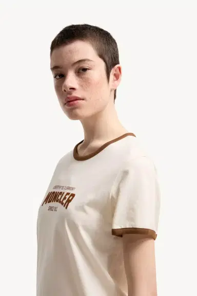 Moncler Flock Logo Jersey T-shirt | Thumbnail 4 Moncler Flock Logo Jersey T-shirt | Thumbnail 4