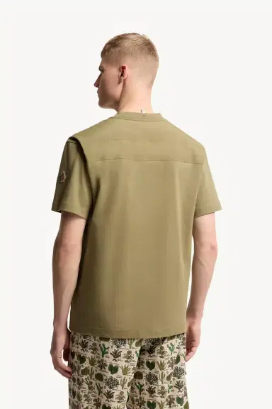 Moncler Grenoble Utility Pocket Cotton T-shirt | Thumbnail 6 Moncler Grenoble Utility Pocket Cotton T-shirt | Thumbnail 6