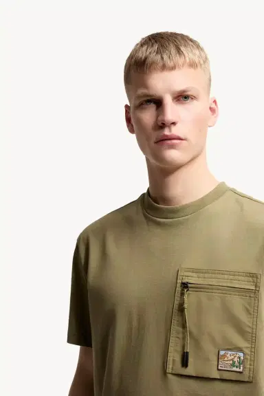Moncler Grenoble Utility Pocket Cotton T-shirt | Thumbnail 7 Moncler Grenoble Utility Pocket Cotton T-shirt | Thumbnail 7