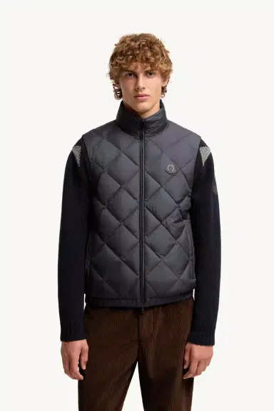 Moncler Chobe Diamond Quilted Down Vest | Thumbnail 5 Moncler Chobe Diamond Quilted Down Vest | Thumbnail 5