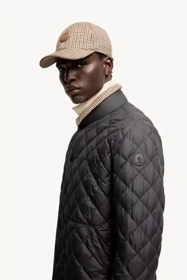 Moncler Oise Diamond Quilted Short Down Jacket | Thumbnail 4 Moncler Oise Diamond Quilted Short Down Jacket | Thumbnail 4