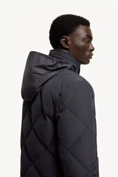 Moncler Surlake Diamond-quilted Short Down Jacket | Thumbnail 7 Moncler Surlake Diamond-quilted Short Down Jacket | Thumbnail 7