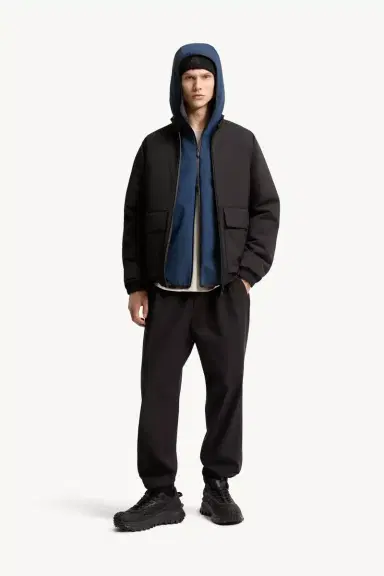 Moncler Ripstop Sweatpants | Thumbnail 2 Moncler Ripstop Sweatpants | Thumbnail 2