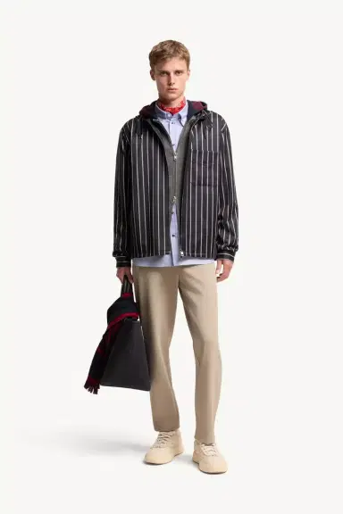 Moncler Logo Jogging Trousers | Thumbnail 3 Moncler Logo Jogging Trousers | Thumbnail 3