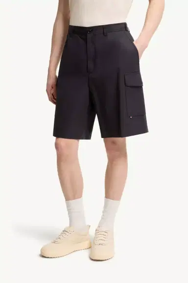 Moncler Gabardine Cargo Shorts | Thumbnail 5 Moncler Gabardine Cargo Shorts | Thumbnail 5