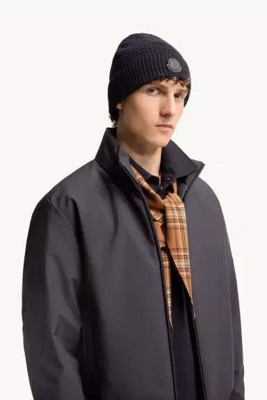 Moncler Cashmere Blend Beanie | Thumbnail 3 Moncler Cashmere Blend Beanie | Thumbnail 3