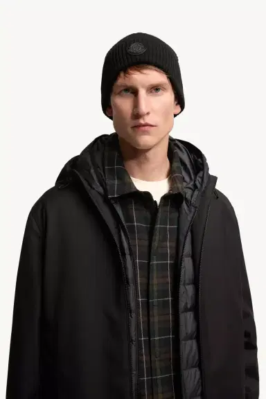 Moncler Cashmere Blend Beanie | Thumbnail 3 Moncler Cashmere Blend Beanie | Thumbnail 3