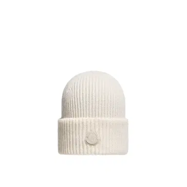 Moncler Leather Logo Cashmere Beanie | Thumbnail 1 Moncler Leather Logo Cashmere Beanie | Thumbnail 1