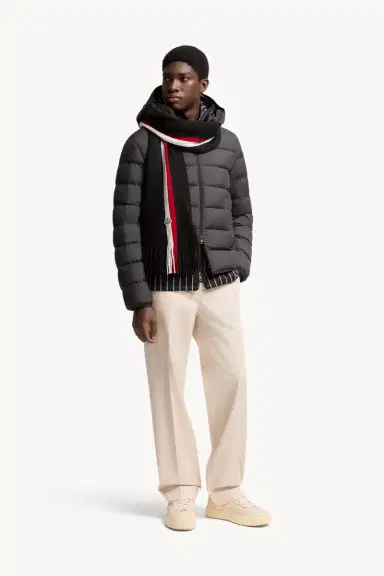 Moncler Tricolor Wool Scarf | Thumbnail 3 Moncler Tricolor Wool Scarf | Thumbnail 3