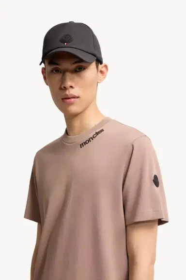 Moncler Cotton Jersey Logo T-shirt | Thumbnail 4 Moncler Cotton Jersey Logo T-shirt | Thumbnail 4