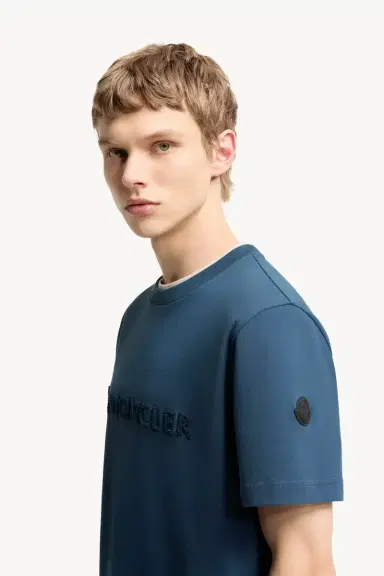 Moncler Logo Cotton T-shirt | Thumbnail 4 Moncler Logo Cotton T-shirt | Thumbnail 4