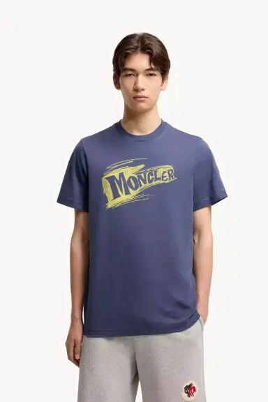 Moncler Sketch Logo Cotton T-shirt | Thumbnail 5 Moncler Sketch Logo Cotton T-shirt | Thumbnail 5