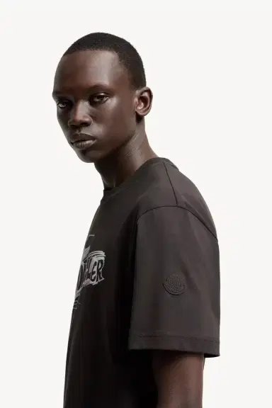 Moncler Sketch Logo Cotton T-shirt | Thumbnail 4 Moncler Sketch Logo Cotton T-shirt | Thumbnail 4