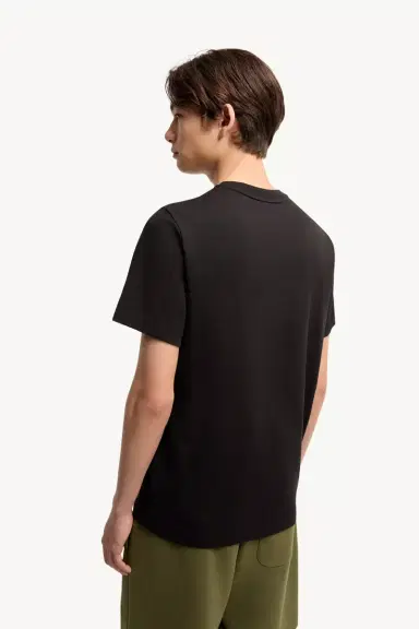 Moncler Cotton Jersey Logo Patch T-shirt | Thumbnail 5 Moncler Cotton Jersey Logo Patch T-shirt | Thumbnail 5