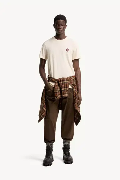 Moncler Logo Cotton Jersey T-shirt | Thumbnail 3 Moncler Logo Cotton Jersey T-shirt | Thumbnail 3