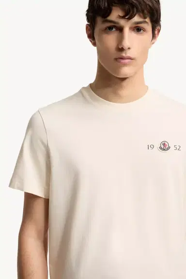 Moncler Logo Cotton T-shirt | Thumbnail 7 Moncler Logo Cotton T-shirt | Thumbnail 7