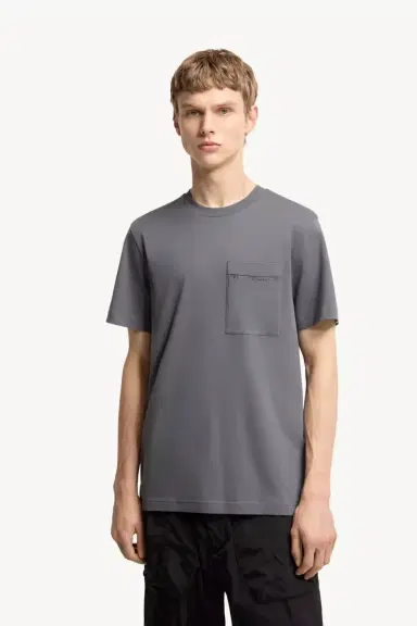 Moncler Logo Cotton Jersey T-shirt | Thumbnail 5 Moncler Logo Cotton Jersey T-shirt | Thumbnail 5