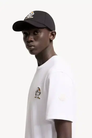Moncler Logo Cotton T-shirt | Thumbnail 3 Moncler Logo Cotton T-shirt | Thumbnail 3
