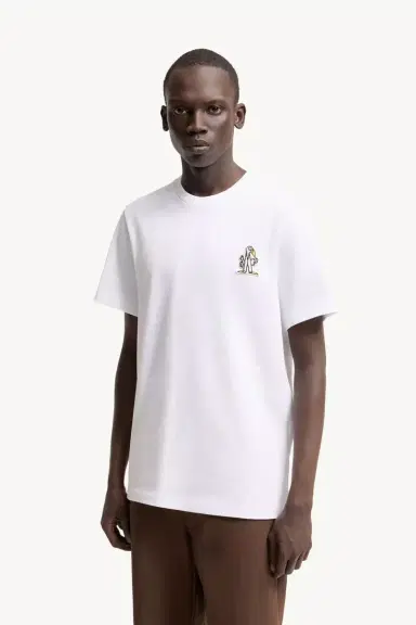Moncler Logo Cotton T-shirt | Thumbnail 4 Moncler Logo Cotton T-shirt | Thumbnail 4