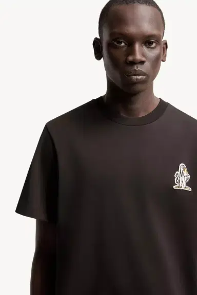 Moncler Logo Cotton T-shirt | Thumbnail 6 Moncler Logo Cotton T-shirt | Thumbnail 6