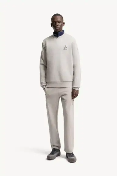 Moncler Monduck Cotton Sweatshirt | Thumbnail 3 Moncler Monduck Cotton Sweatshirt | Thumbnail 3