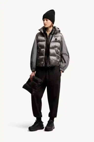 Moncler Fluidite Hooded Down Vest | Thumbnail 3 Moncler Fluidite Hooded Down Vest | Thumbnail 3