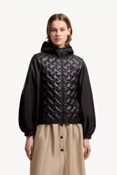 Moncler Mirage Packable 2-in-1 Short Down Jacket | Thumbnail 5 Moncler Mirage Packable 2-in-1 Short Down Jacket | Thumbnail 5