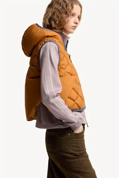 Moncler Armella Hooded Diamond-quilted Down Vest | Thumbnail 7 Moncler Armella Hooded Diamond-quilted Down Vest | Thumbnail 7